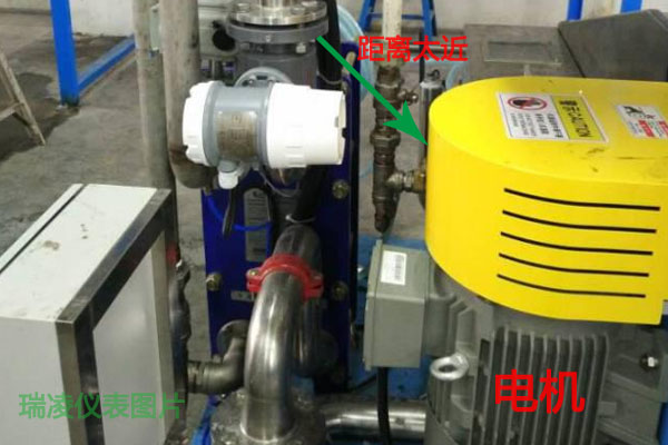 智能型電磁流量計錯誤安裝圖片（4P)